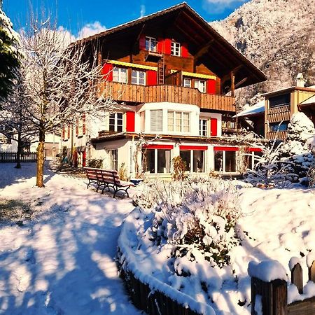 Adventure Guesthouse Interlaken Unterseen Екстер'єр фото