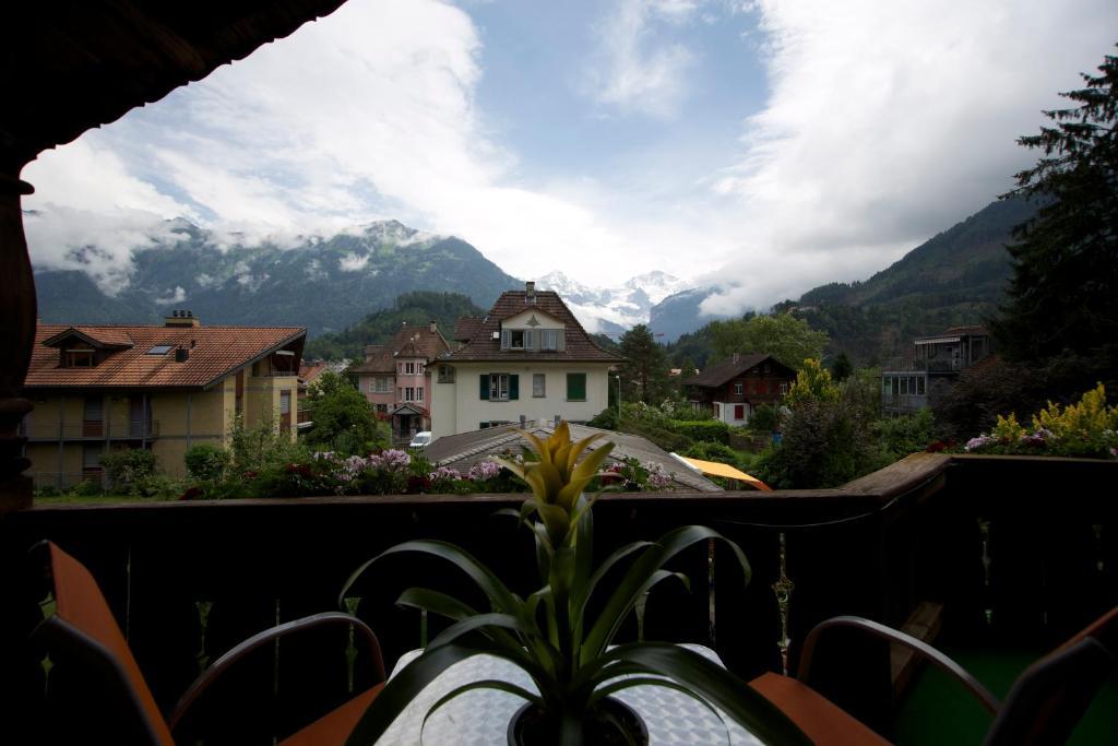 Adventure Guesthouse Interlaken Unterseen Номер фото