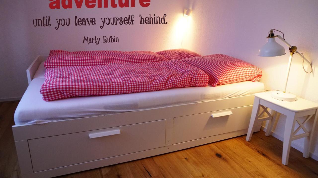 Adventure Guesthouse Interlaken Unterseen Екстер'єр фото