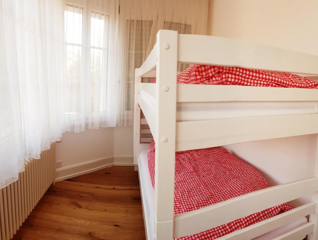 Adventure Guesthouse Interlaken Unterseen Екстер'єр фото