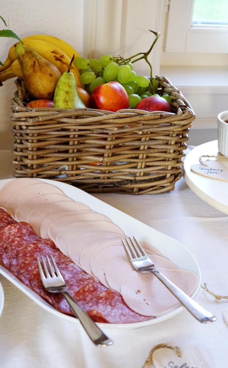 Adventure Guesthouse Interlaken Unterseen Екстер'єр фото