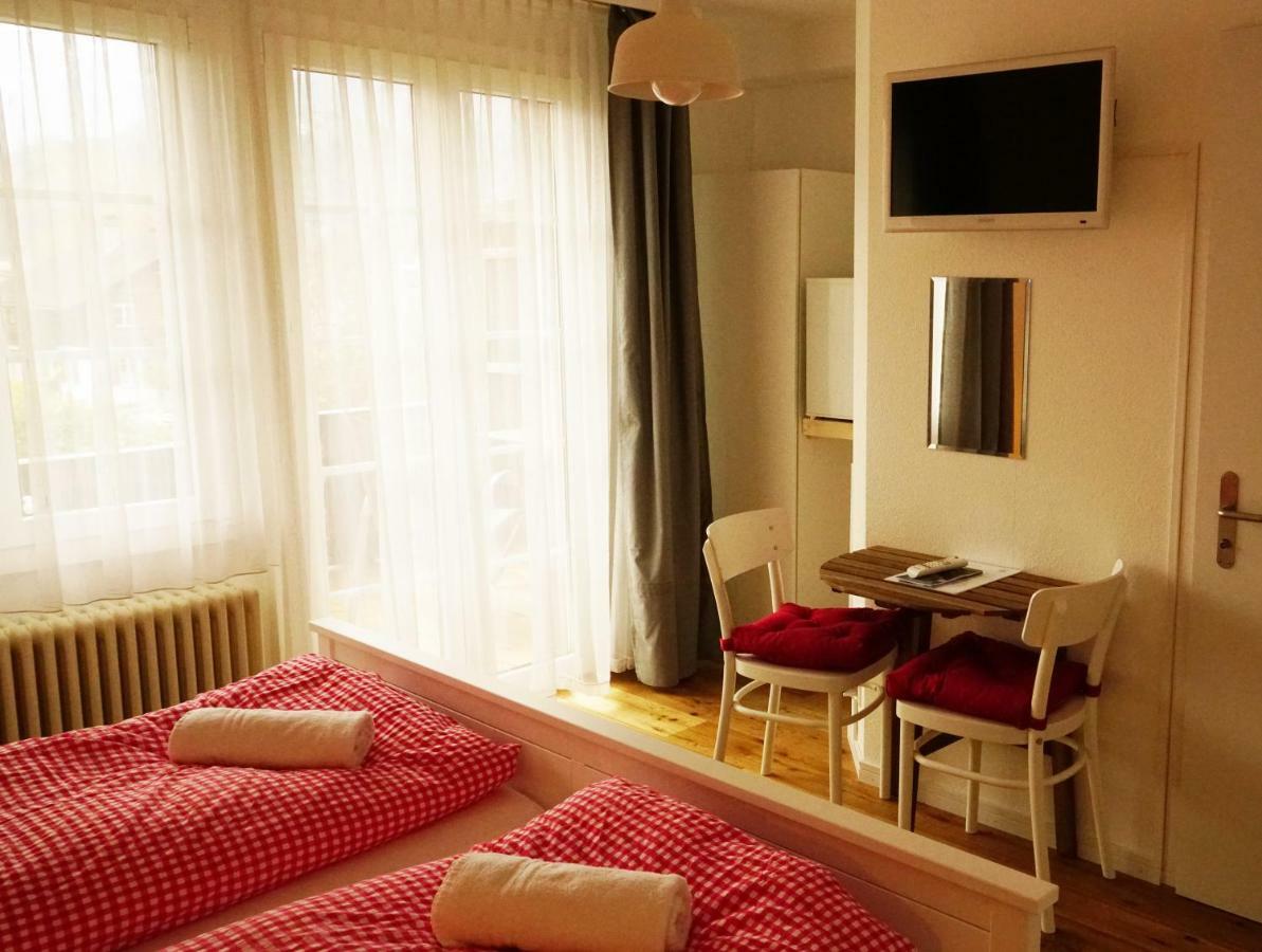 Adventure Guesthouse Interlaken Unterseen Екстер'єр фото